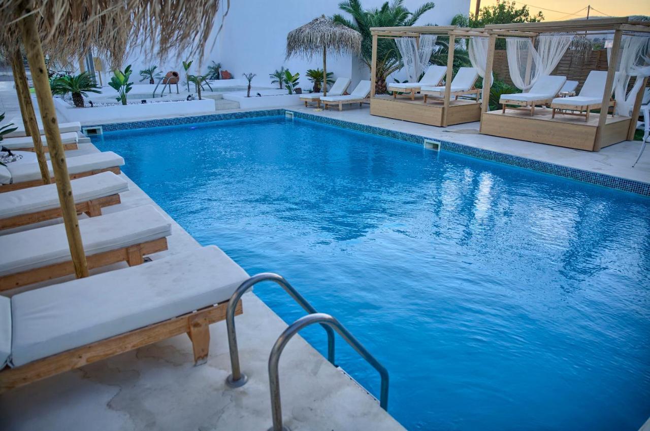 Alia Beach 3*